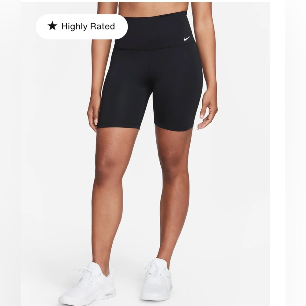 Nike Dri-FIT One
Women's High-Waisted 7" Biker Shorts